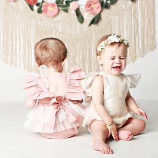 Bộ áo liền quần tutu với tay bèo phối ren dễ thương dành cho bé gái