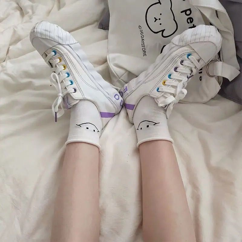 Tất nữ-Vớ nữ cổ cao màu trắng mặt cười dễ thương phong cách hàn quốc dễ thương