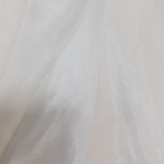 Vải lụa trơn màu trắng