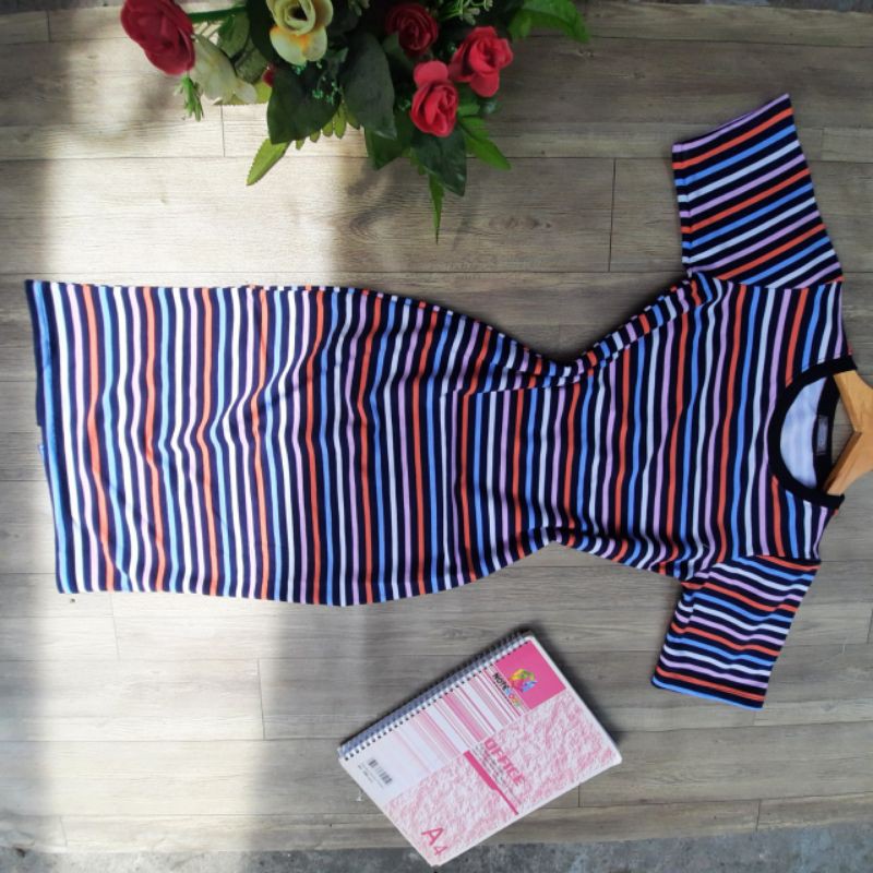 ĐẦM BODY TAY NGẮN SỌC KẺ a2