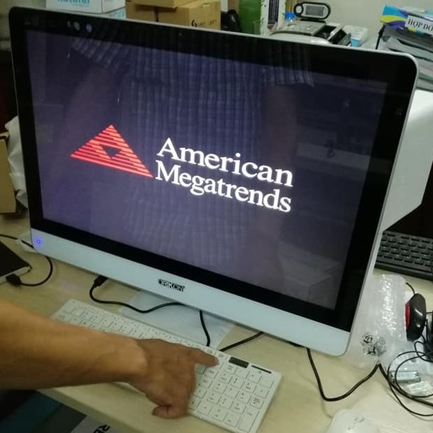 máy tính bàn Orikon