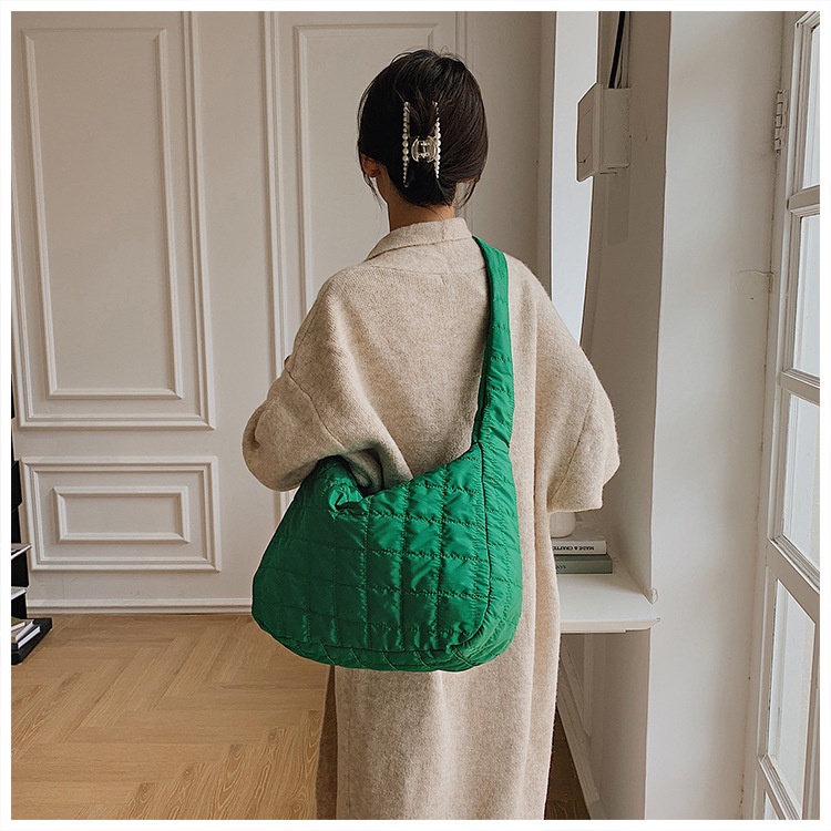 Túi Phao Đeo Chéo Jennie BLACKPINK đủ màu