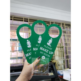 In thẻ nhựa móc treo cửa phòng khách sạn