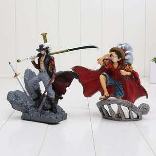 Đồ chơi mô hình nhân vật Luffy và mihawk trong One Piece 15cm