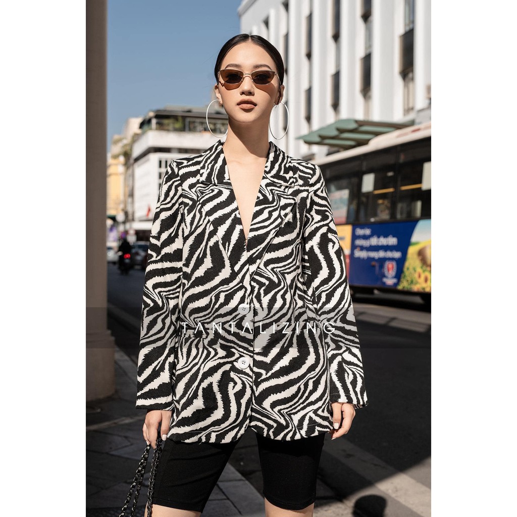 Áo Vest Ngựa Vằn TANTALIZING chất liệu kaki 1 lớp | BigBuy360 - bigbuy360.vn