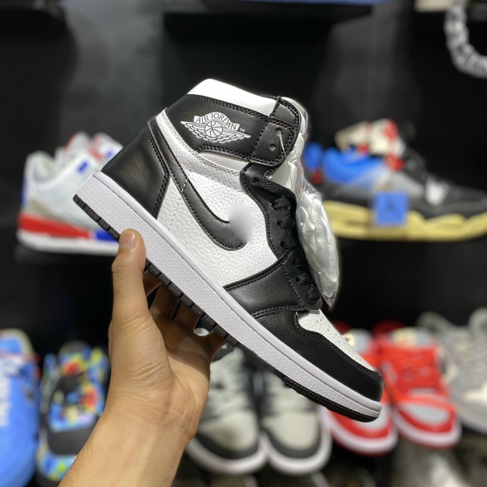 jd1 high black white