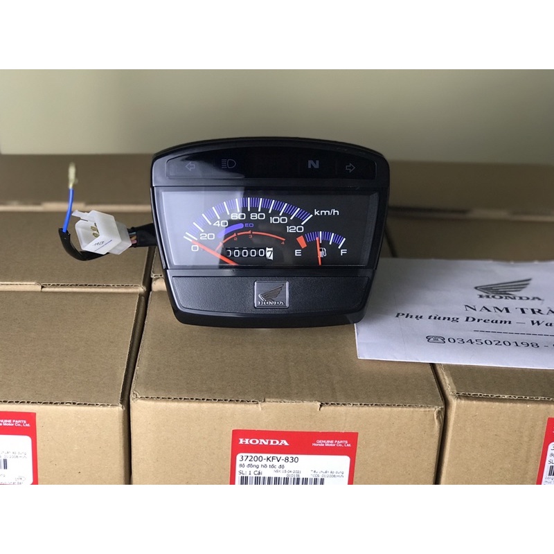 Đồng hồ dream việt đời trung