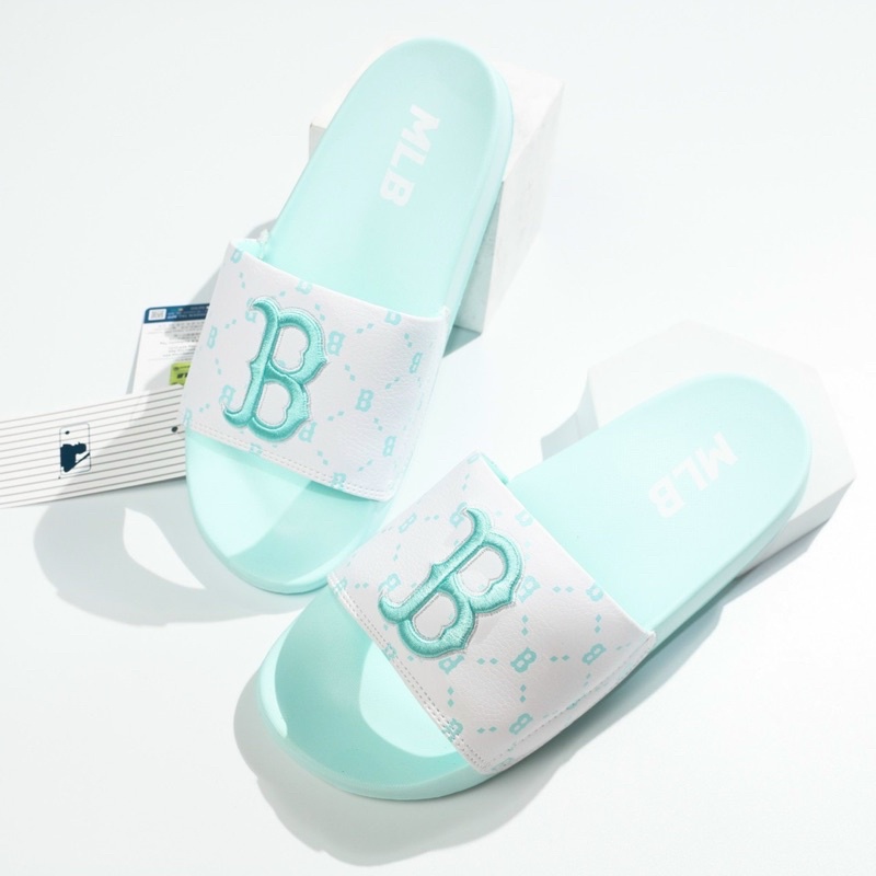 Dép thời trang nữ