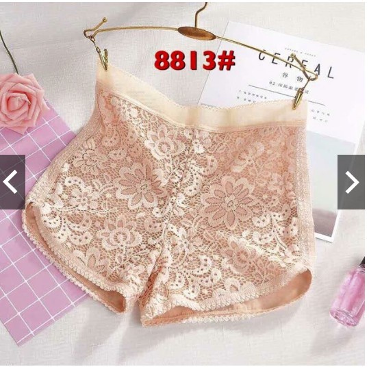 Quần đùi váy ren hoa cúc hot nhất năm
