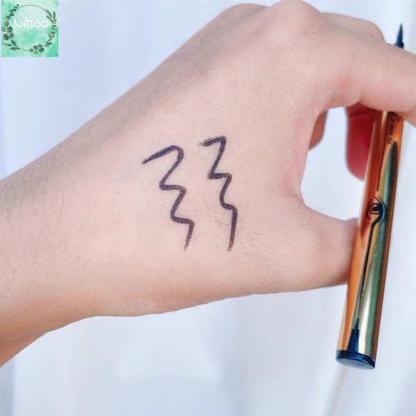 [Hàng mới về] Bút Kẻ Mắt Dạng Lỏng Nhanh Khô Chống Thấm Nước Không Bị Nhòe Màu Sắc Nổi Bật Độc Đáo | BigBuy360 - bigbuy360.vn
