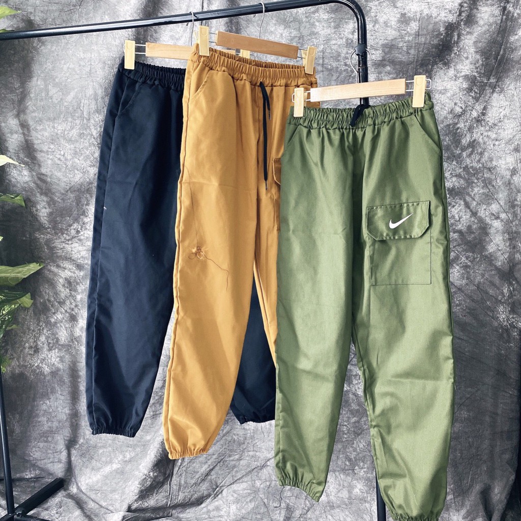 Quần jogger nữ túi hộp trước logo siêu xịn cá tính hot hit