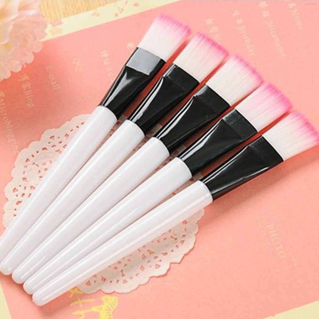Cọ Quét Mặt Nạ Cán Nhựa Trong Suốt Tiện Dụng