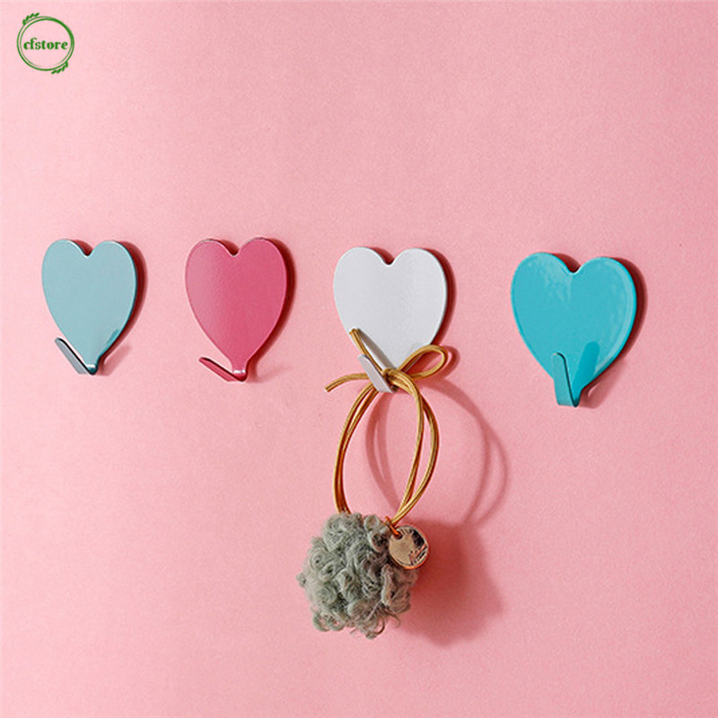 Móc Treo Đồ Hình Trái Tim Gắn Tường