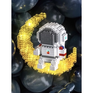 Lego 3D phi hành gia có đèn phát sáng