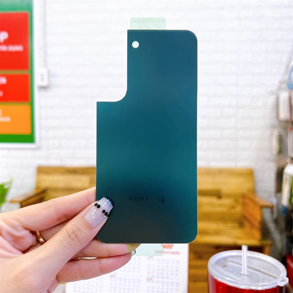 Nắp lưng Samsung S22 zin