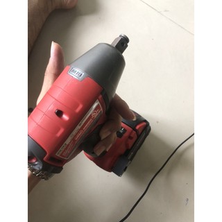 MÁY SIẾT BULÔNG MILWAUKEE M18 2755
