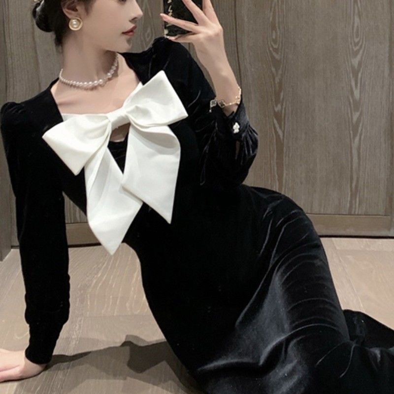 Đầm cổ V màu đen phong cách thời trang Pháp cổ điển cho nữ