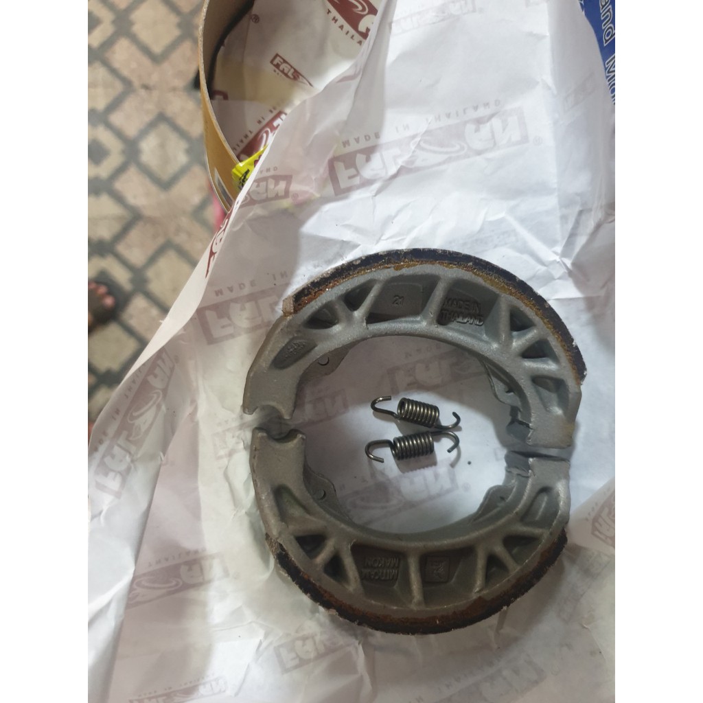 Bố thắng lon thái mitkammakon chính hãng dùng cho các dòng honda số việt nam