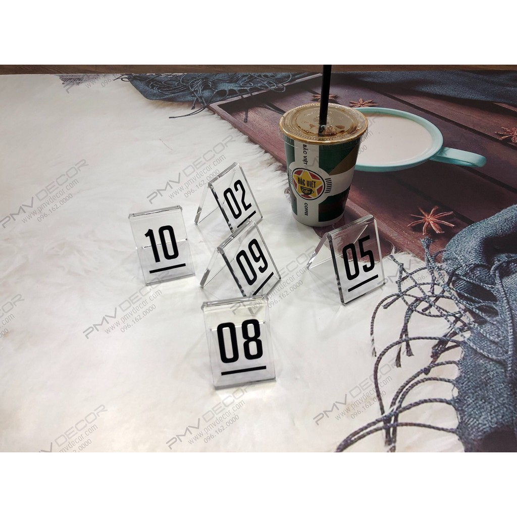 SỐ BÀN MICA, Mica Đài Loan trong 5mm, nội dung dán decal đen, size 5*7cm, dành cho quán cafe, quán ăn. SB-PMV190