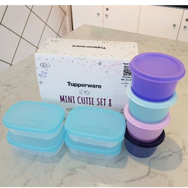 Bộ hộp chia thức ăn dặm cho bé Mini Cutie Tupperware 8 hộp