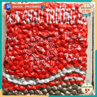 Trân trâu trường lạc đen và trắng