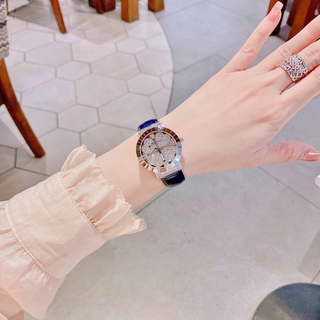 Đồng hồ nữ Melissa 8238 mặt tròn đính đá dây da