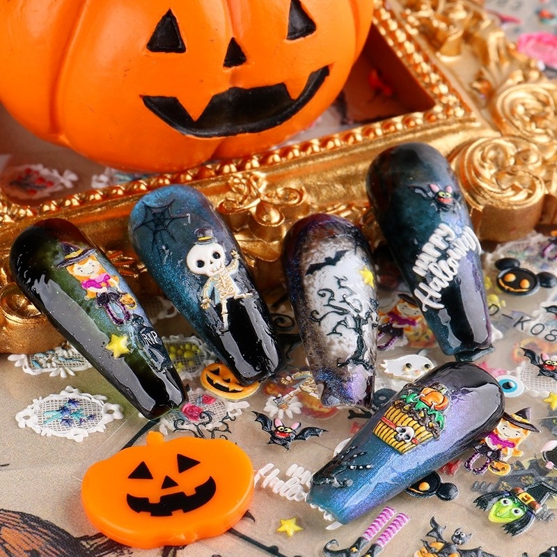Miếng Dán Trang Trí Móng Tay Họa Tiết Hoạt Hình Halloween 5D Độc Đáo