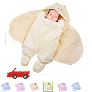 Áo choàng ủ có chân cho bé