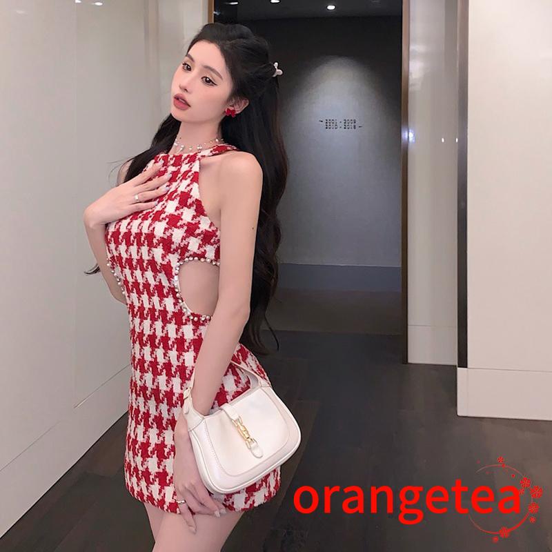 Ort-đầm Ôm Dáng Không Tay Cổ Yếm Khoét Rỗng Đính Đá Giả Kim Cương Khoét Rỗng Cho Nữ