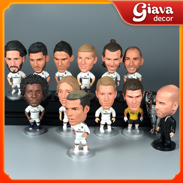Tượng cầu thủ Real Madrid Mô hình cầu thủ bóng đá | GIAVA DECOR