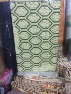Chiếu nhựa thái sịn, k bị rụng