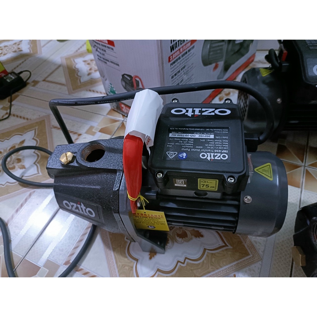 MÁY BƠM NƯỚC OZITO RTP-650
