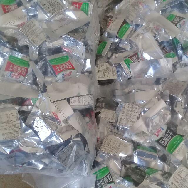 Sẵn 1kg lương khô mini 115k