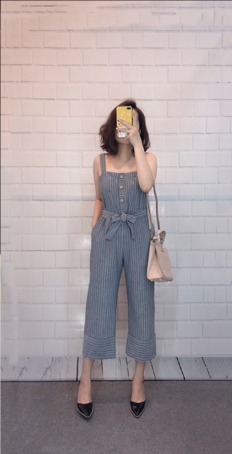 Jumsuit quần suông kèm belt