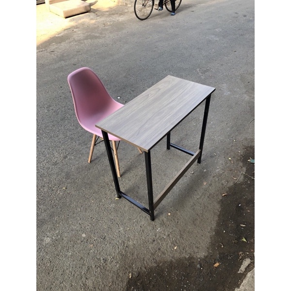 Bàn làm việc mini tại Quận 9 HCM