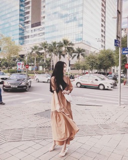 Đầm lụa midi zr