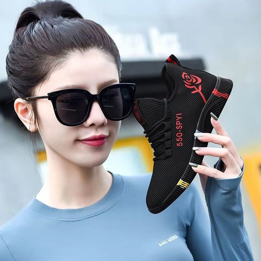 Giày thể thao cổ thấp năng động nam nữ in hoa hồng giày đi chơi, giày tập gym, 2 màu đỏ tím G6 giày thể thao rẻ đẹp bền | BigBuy360 - bigbuy360.vn