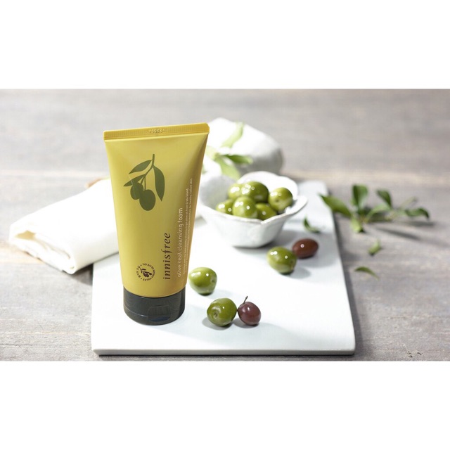 Sữa Rửa Mặt Dưỡng Ẩm Sâu Dành Cho Da Thiên Khô Innisfree Olive Real Cleansing Foam | BigBuy360 - bigbuy360.vn