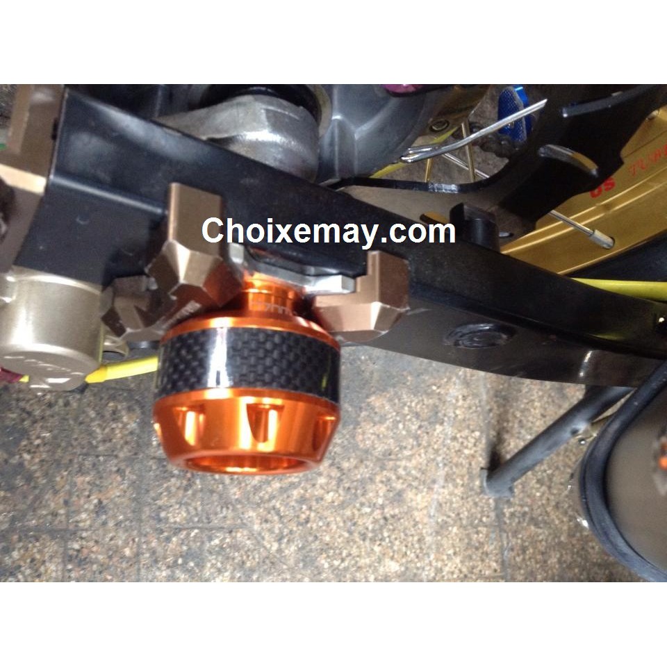 CHỐNG ĐỔ ĐÙM TRƯỚC- CARBON - CHO XE MÁY