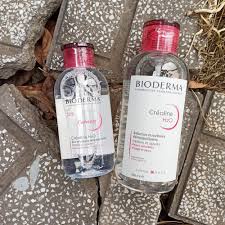 Nước tẩy trang BIODERMA màu xanh và hồng nắp nhấn dành cho da dầu mụn nhạy cảm chính hãng pháp 500ml | BigBuy360 - bigbuy360.vn