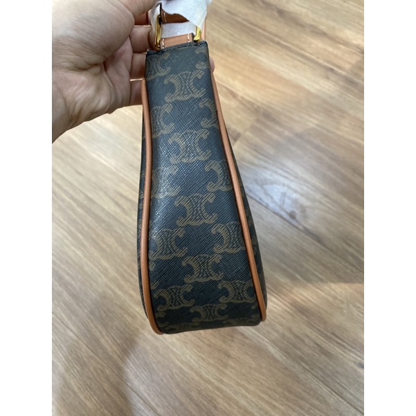 TÚI ĐEO VAI CE.LINE HOT TREND