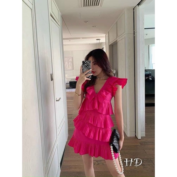 Đầm Dập Li Hồng Đậm Nhà Cập Bến