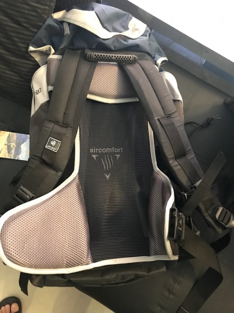 Balo Deuter 40L/ Salomon 60L