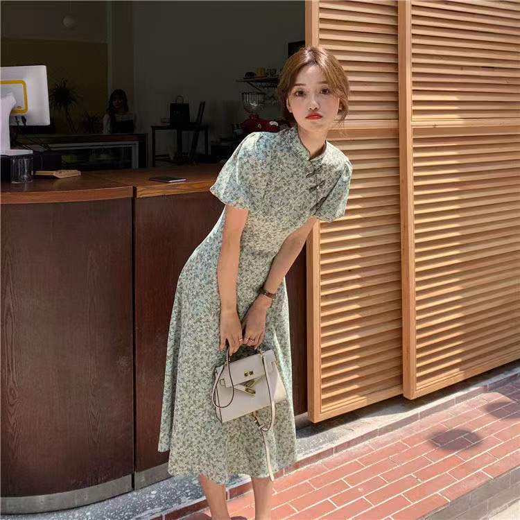 Sườn xám cách tân thiết kế in họa tiết hoa thời trang mùa hè 2021 cho nữ