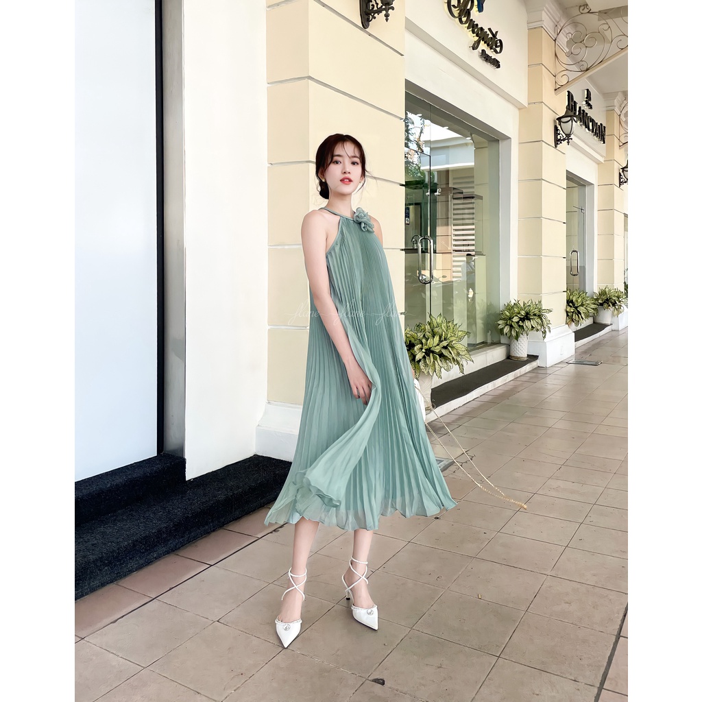 váy yếm xanh xếp ly - Thiết kế Flane