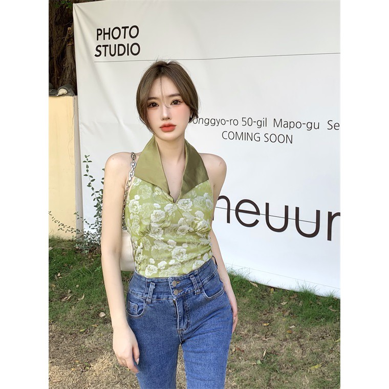 Áo kiểu nữ sát nách áo cổ yếm lụa chun lưng 1993S Boutique mã 4193