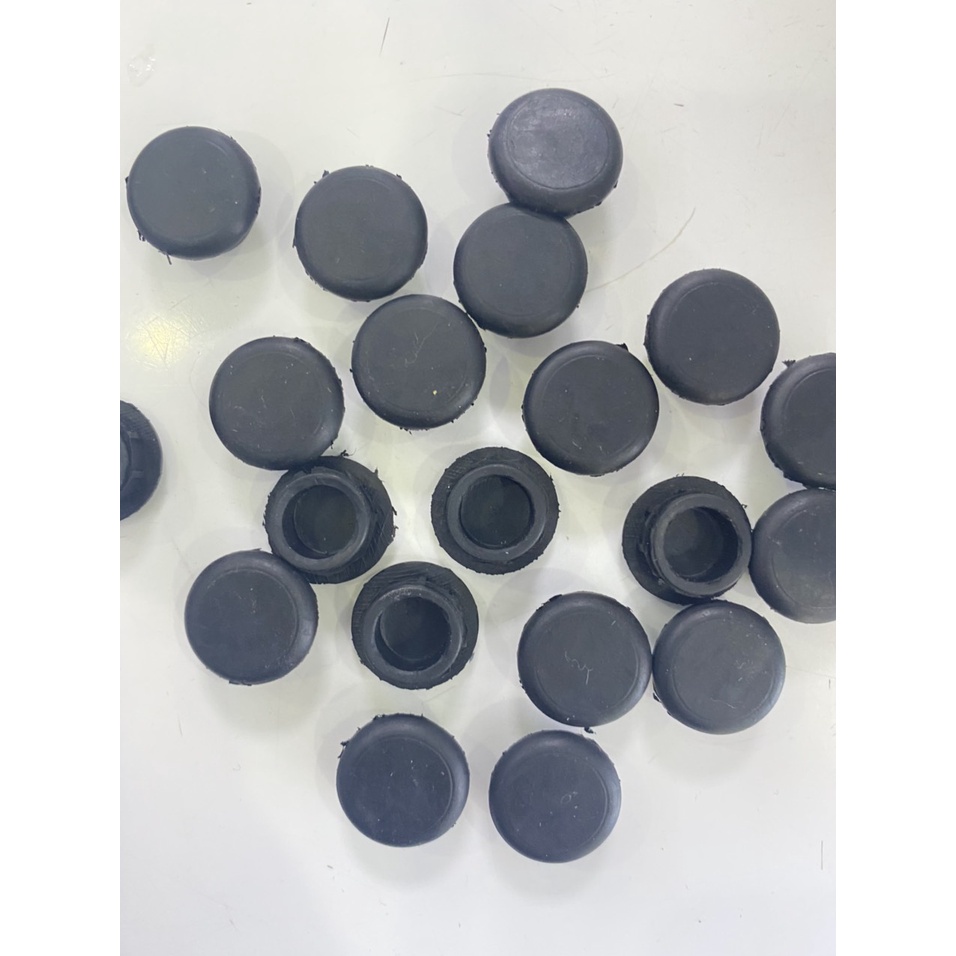 Chân nút cao su cho loa harman kardon go play