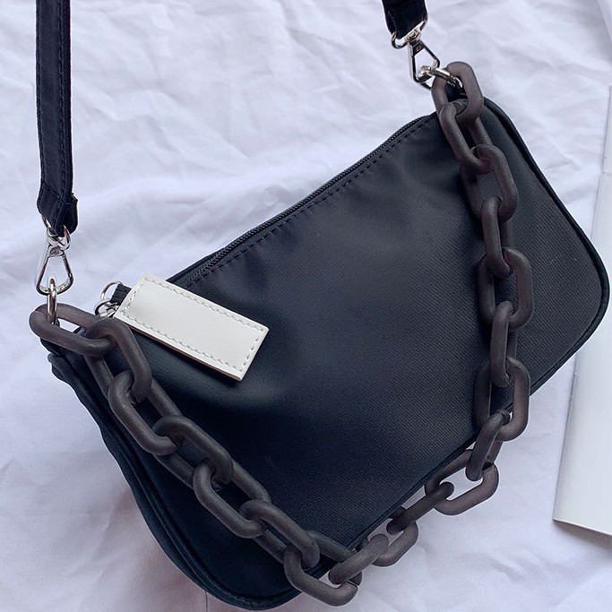 Túi đeo vai phối dây xích thời trang cho nữ | BigBuy360 - bigbuy360.vn