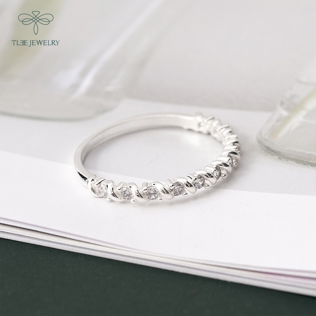 Nhẫn bạc nữ TLEE nạm đá viền bao xoắn basic hiện đại NCJ A0197