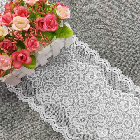 REN TRANG TRÍ LAN DECOR REN12 MÀU TRẮNG